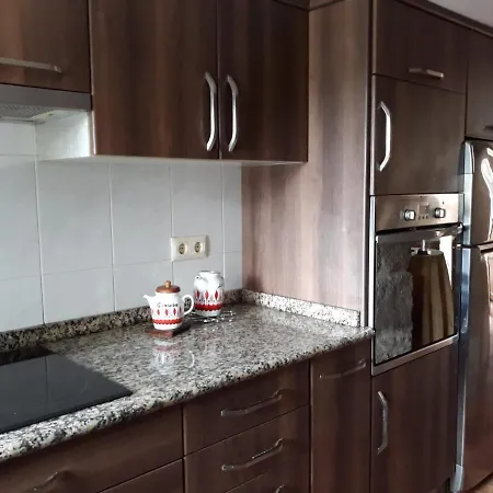 Casa De Pueblo En San Estevo Ribas De Sil 奥伦塞